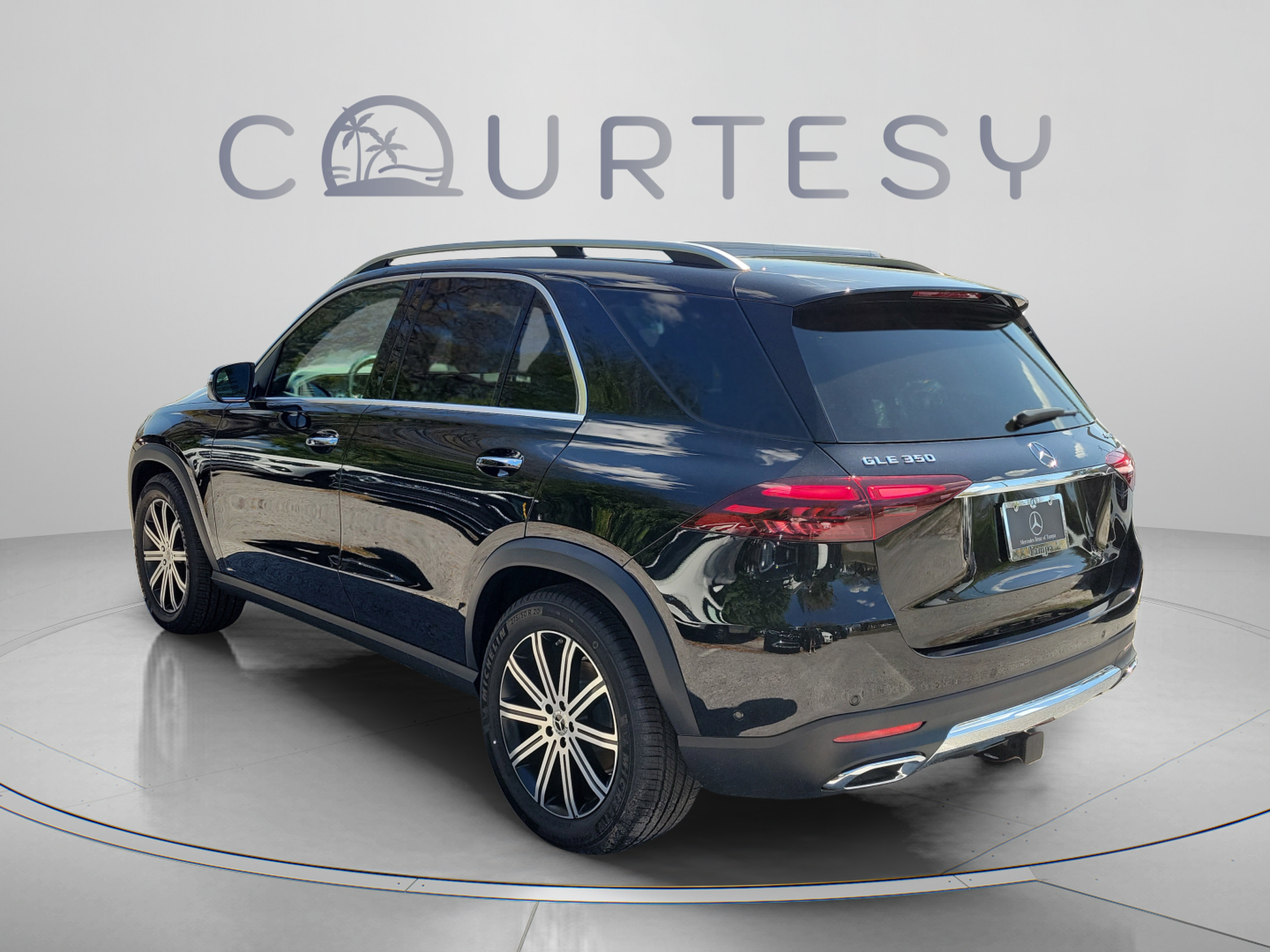 Certified 2026 Mercedes-Benz GLE 350 4MATIC image 3