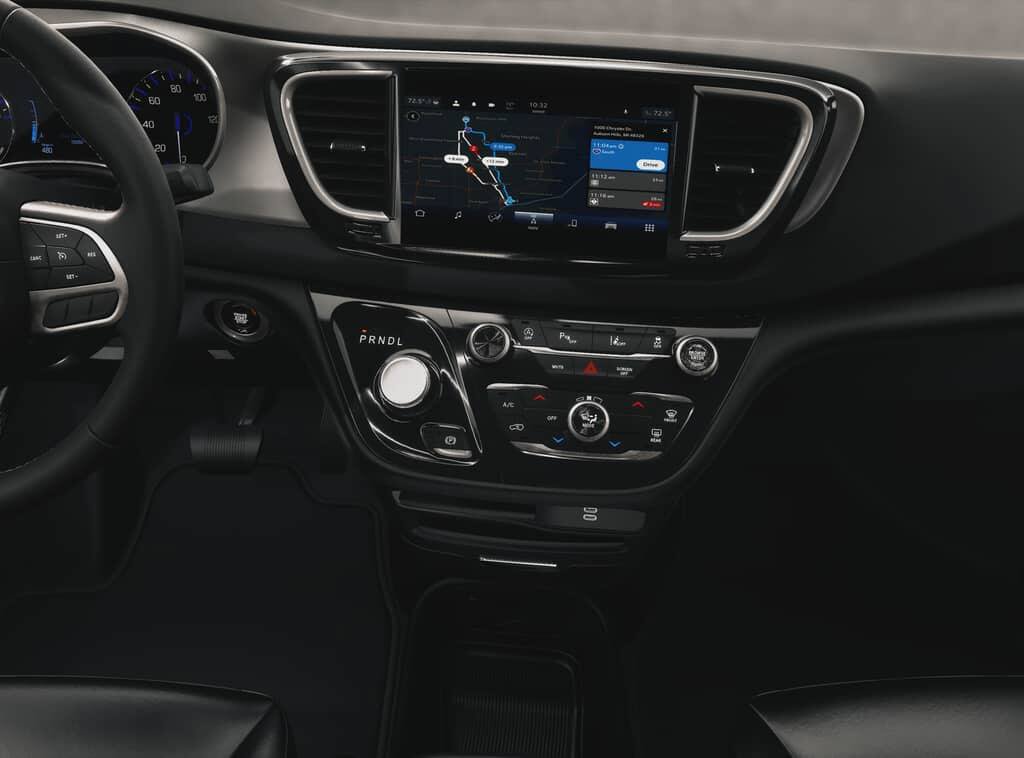 New 2027 Chrysler Pacifica LX FWD image 5