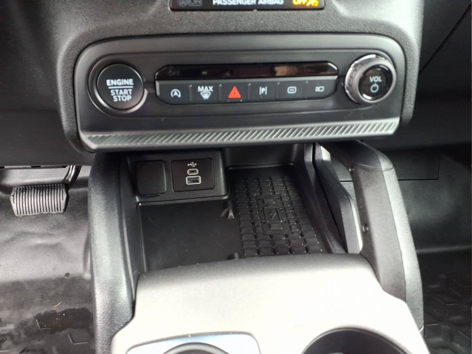 Used 2025 Ford Bronco Sport Badlands AWD/4WD image 18