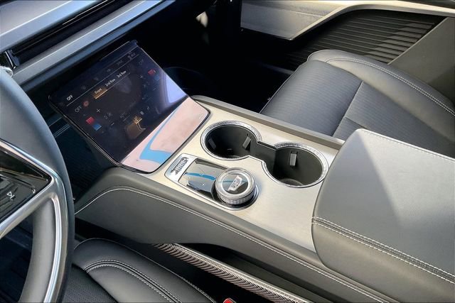 New 2026 Cadillac Vistiq Sport image 9