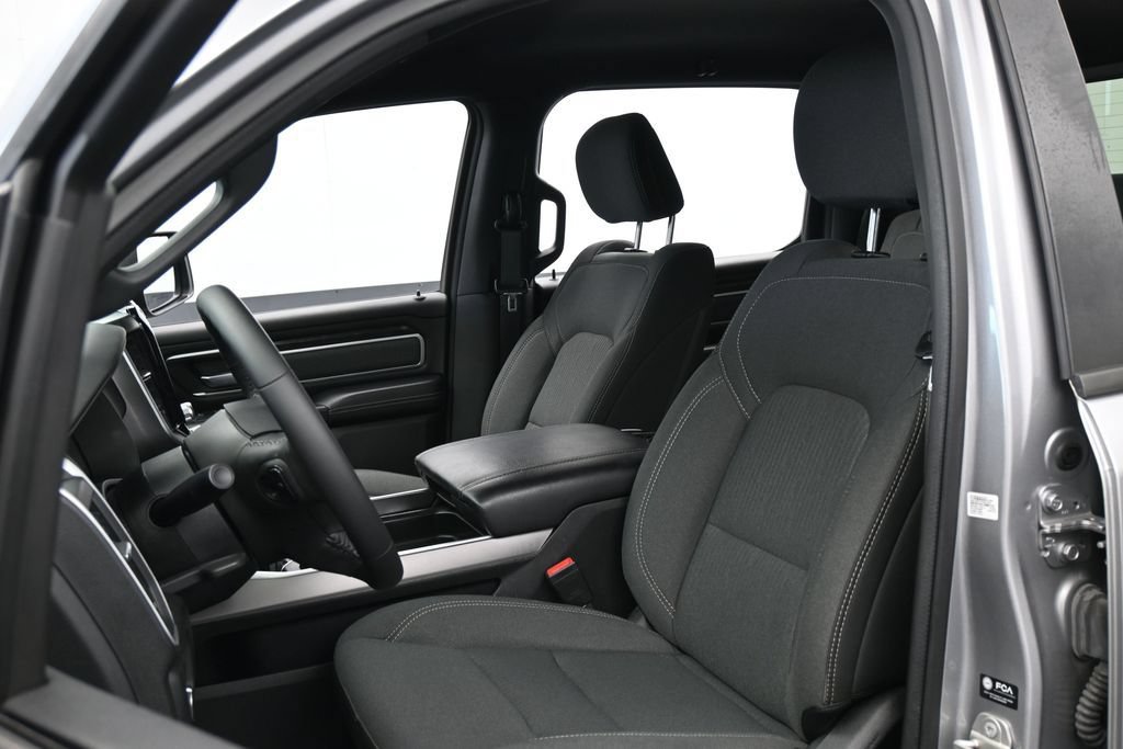 Used 2023 RAM 1500 Big Horn AWD/4WD image 11