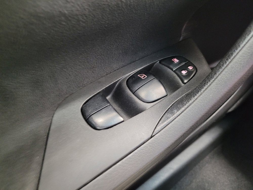 Used 2014 Nissan Altima 2.5 S FWD image 27