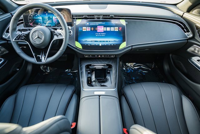 New 2026 Mercedes-Benz E 350 4MATIC Sedan image 20