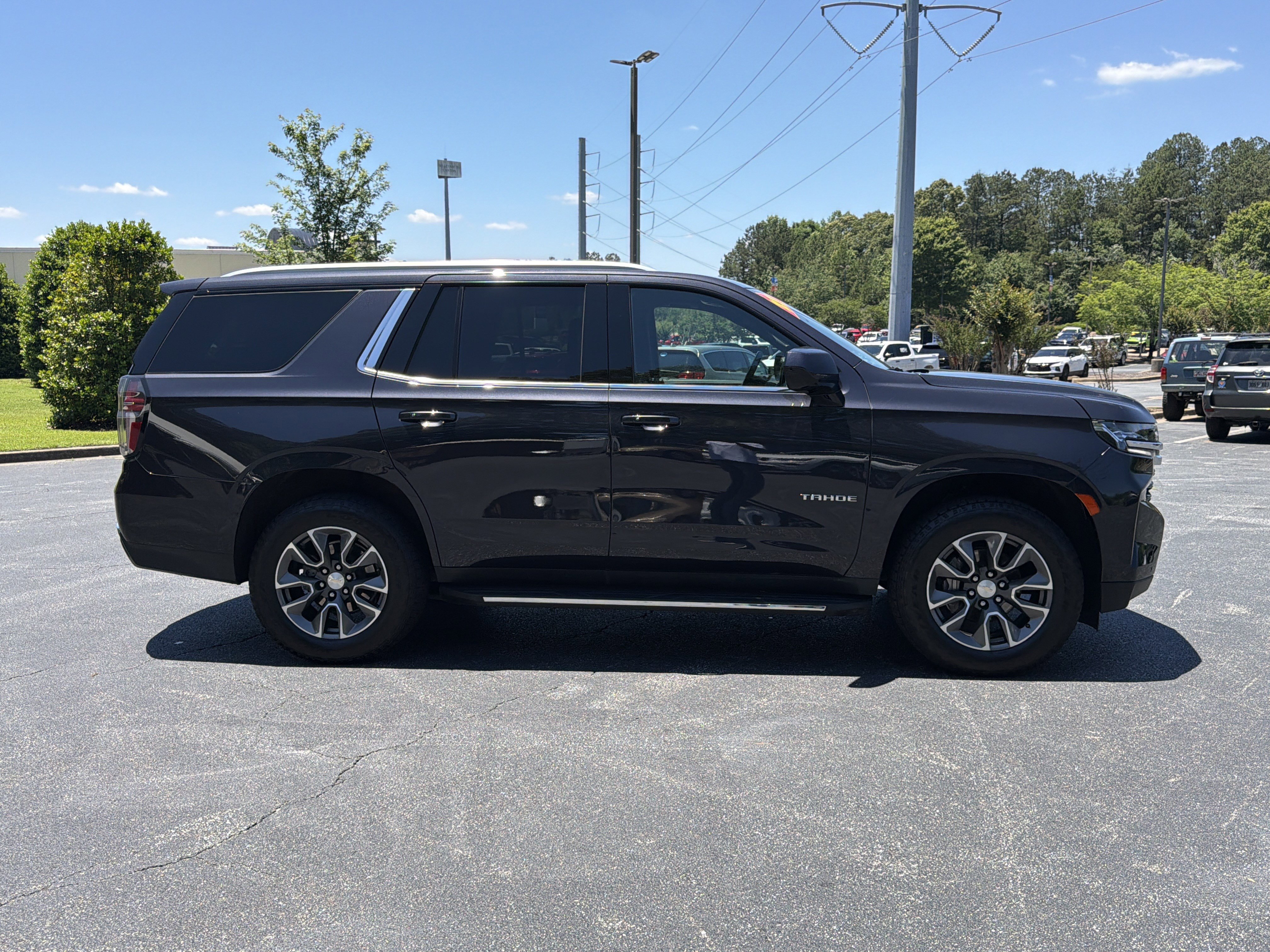 Used 2023 Chevrolet Tahoe LS w/ Driver Alert Package RWD image 4