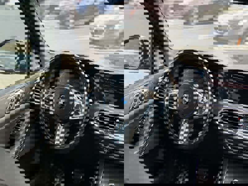 Used 2021 BMW X5 xDrive40i w/ M Sport Package image 25