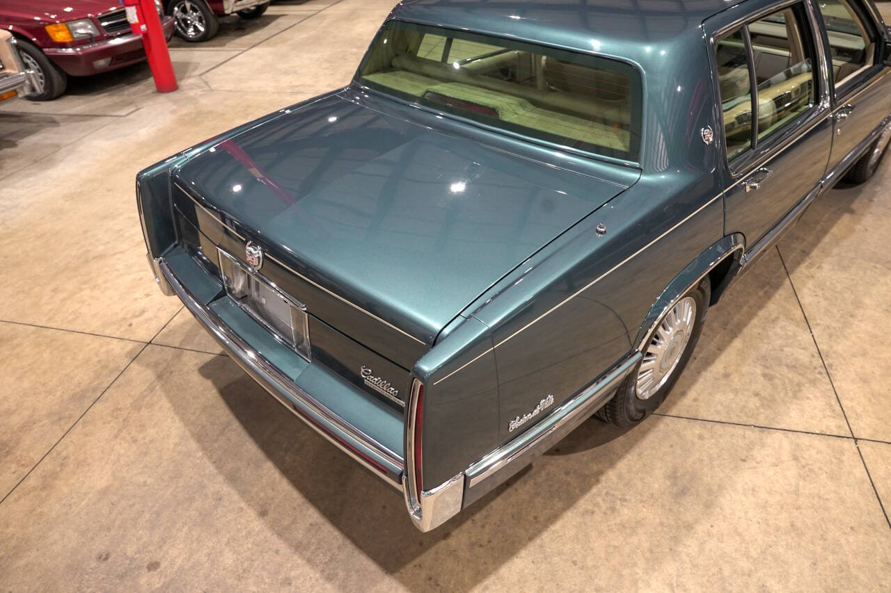 Used 1992 Cadillac De Ville Sedan FWD image 20