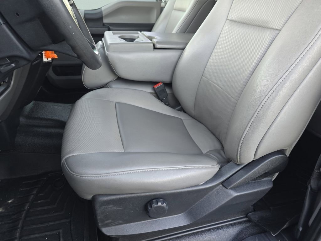 Used 2022 Ford F250 XL w/ Power Equipment Group image 37