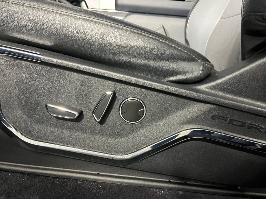 Used 2023 Ford F150 Lightning Lariat w/ Tow Technology Package image 27