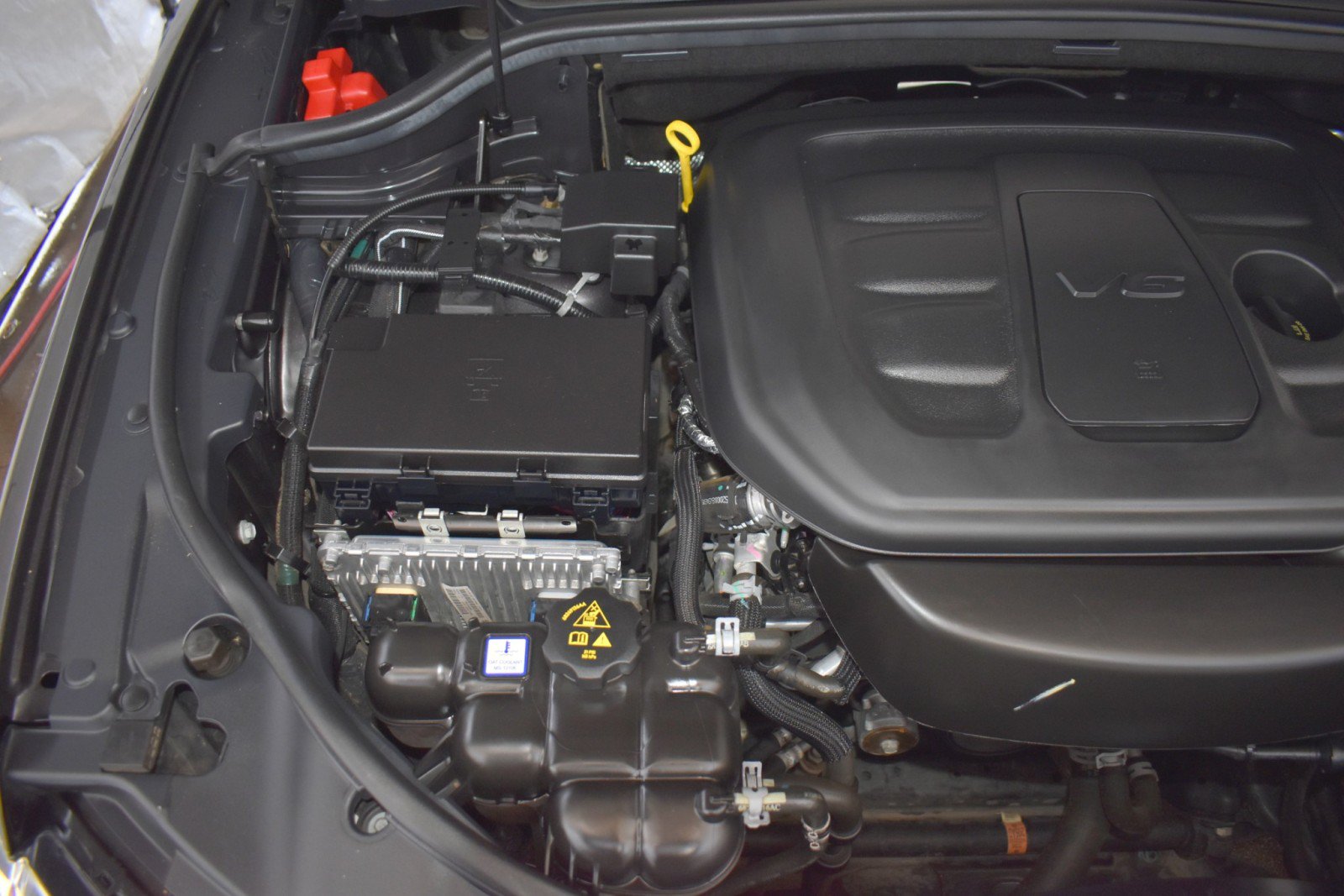 Used 2021 Jeep Grand Cherokee Overland AWD/4WD image 46