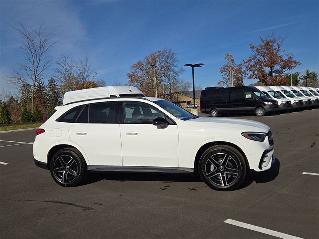 New 2026 Mercedes-Benz GLC 300 4MATIC image 2