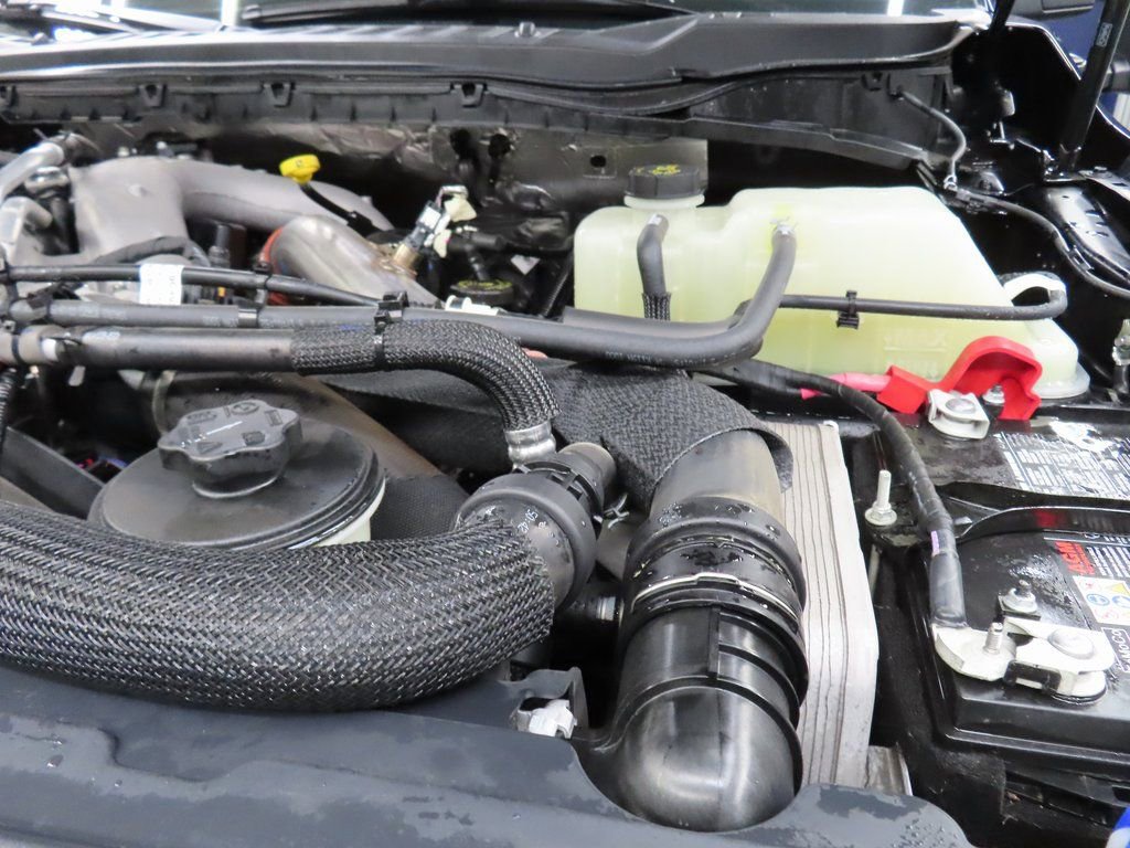 Used 2025 Ford F350 Platinum w/ FX4 Off-Road Package image 33