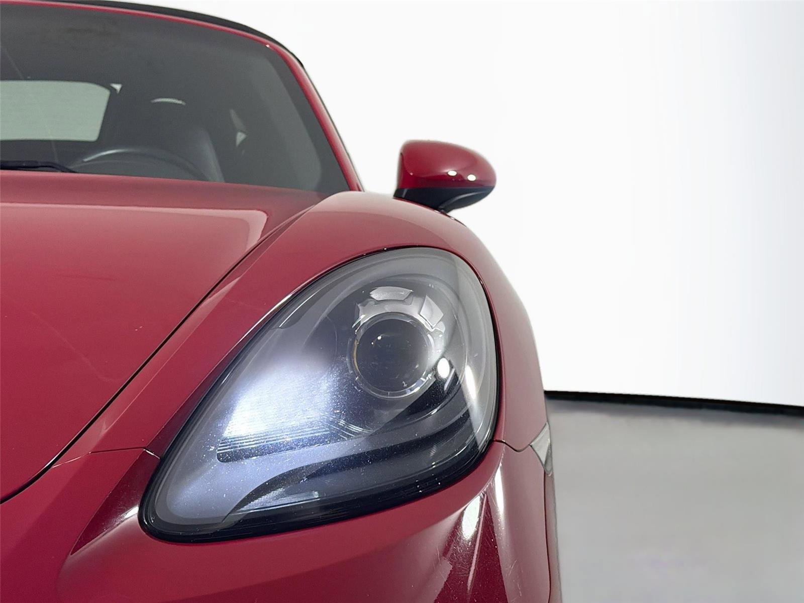 Certified 2018 Porsche 718 Boxster S RWD image 15