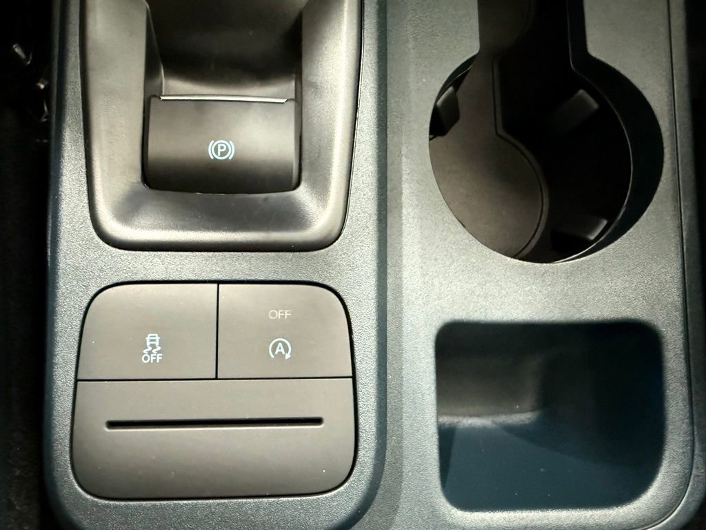 New 2025 Ford Maverick XLT w/ Equipment Group 302A image 38