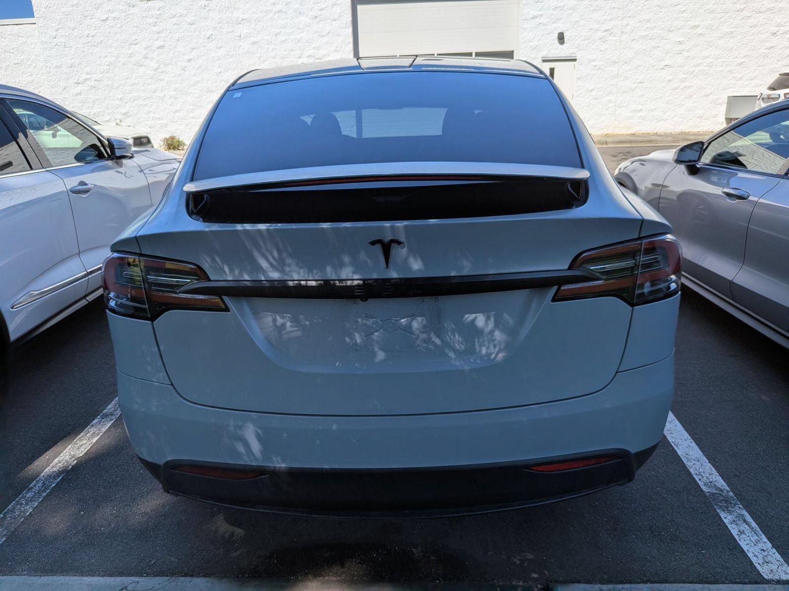 Used 2020 Tesla Model X Performance AWD/4WD image 3
