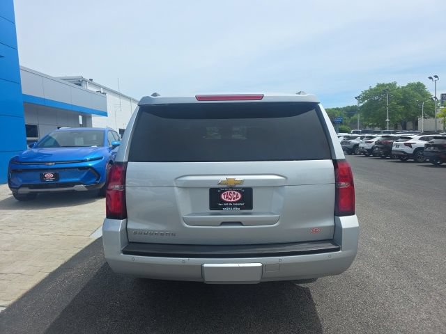 Used 2015 Chevrolet Suburban LT AWD/4WD image 4