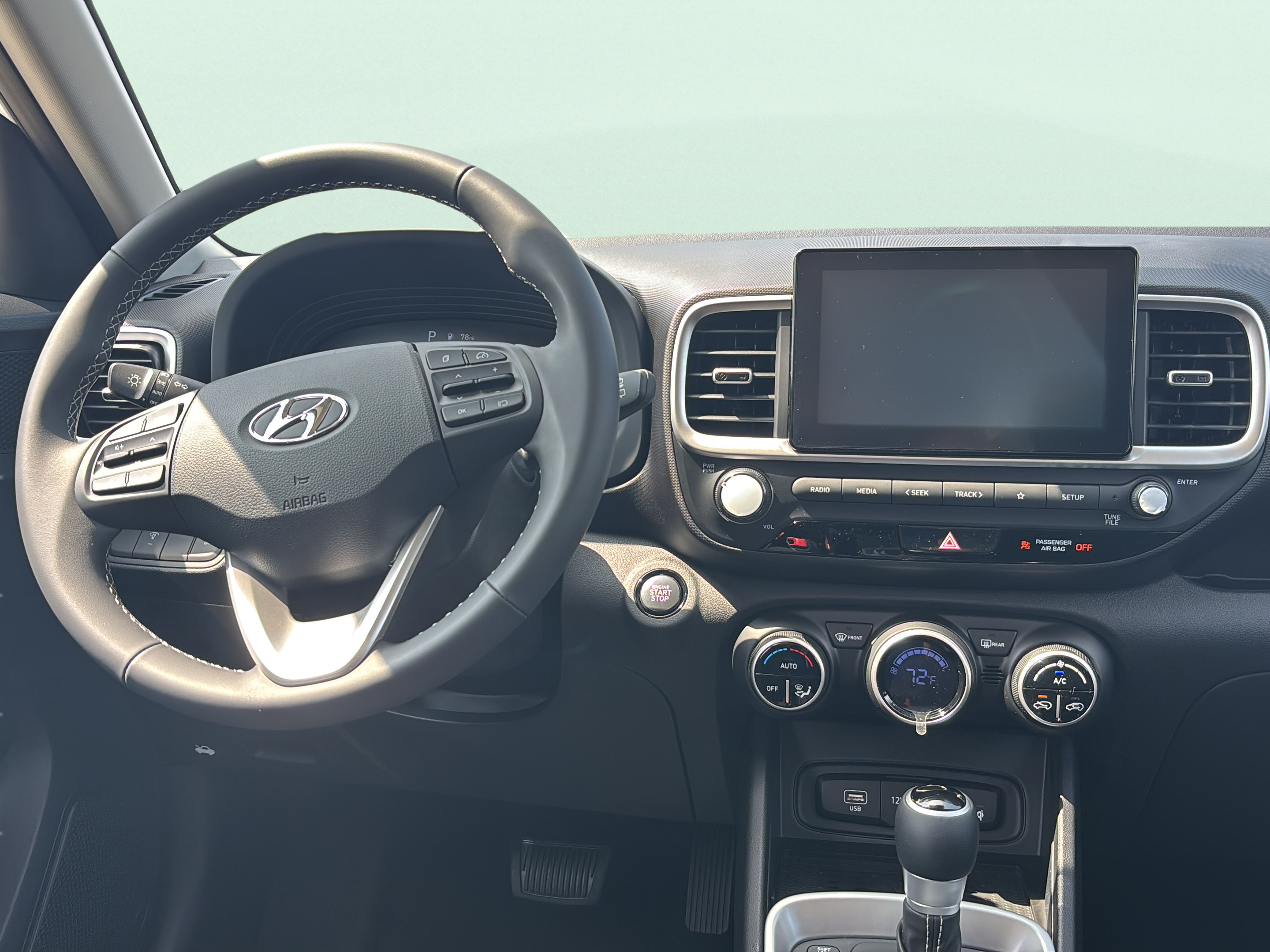 New 2026 Hyundai Venue SEL FWD image 10