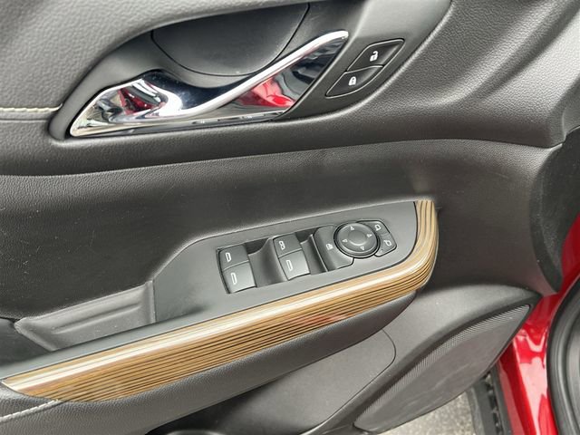 Certified 2023 GMC Acadia SLE image 18