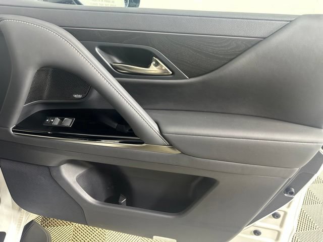 Used 2025 Lexus LX 700h Luxury w/ Appearance Package AWD/4WD image 27