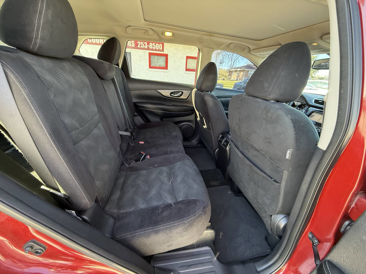 Used 2014 Nissan Rogue SV w/ SV Premium Package image 9