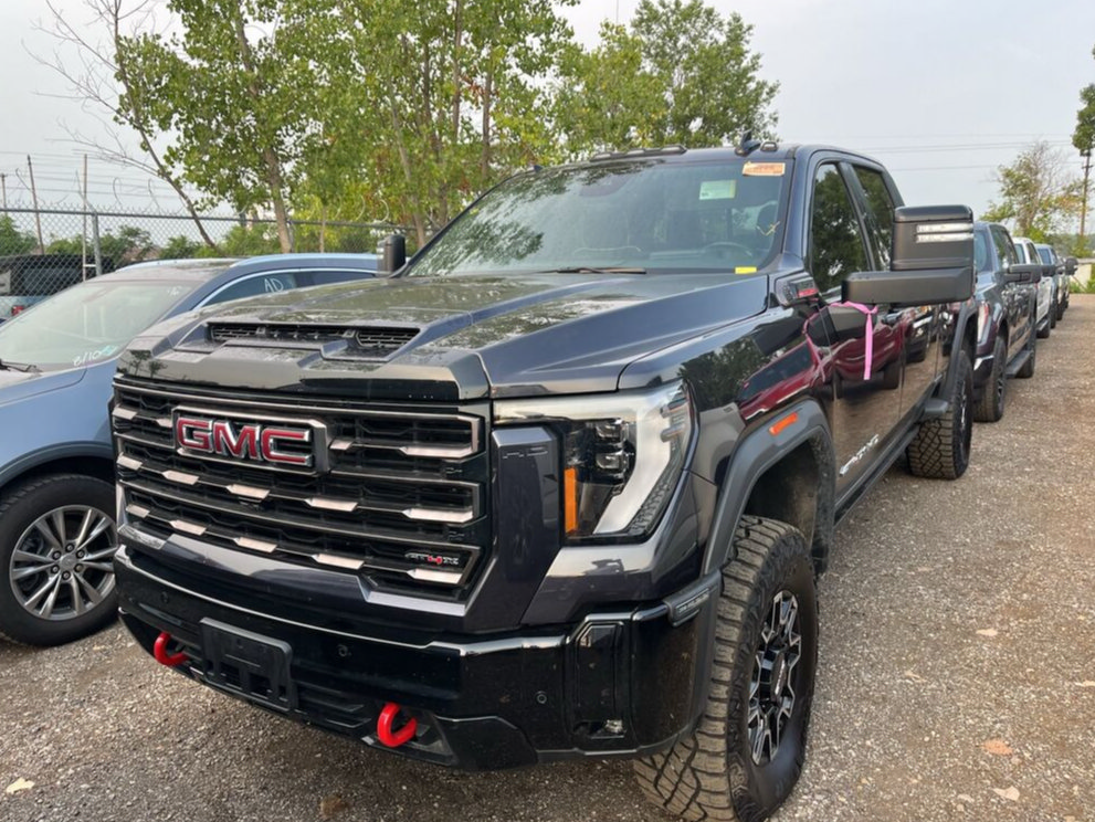 Used 2026 GMC Sierra 2500 AT4X AWD/4WD image 2
