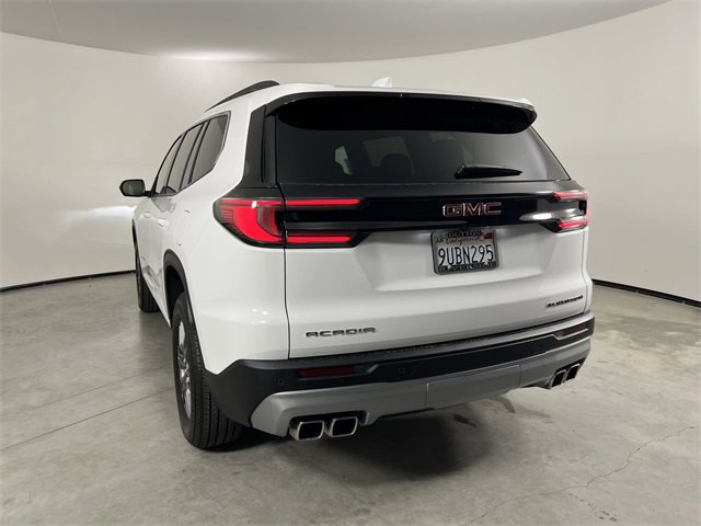Used 2025 GMC Acadia Elevation image 33