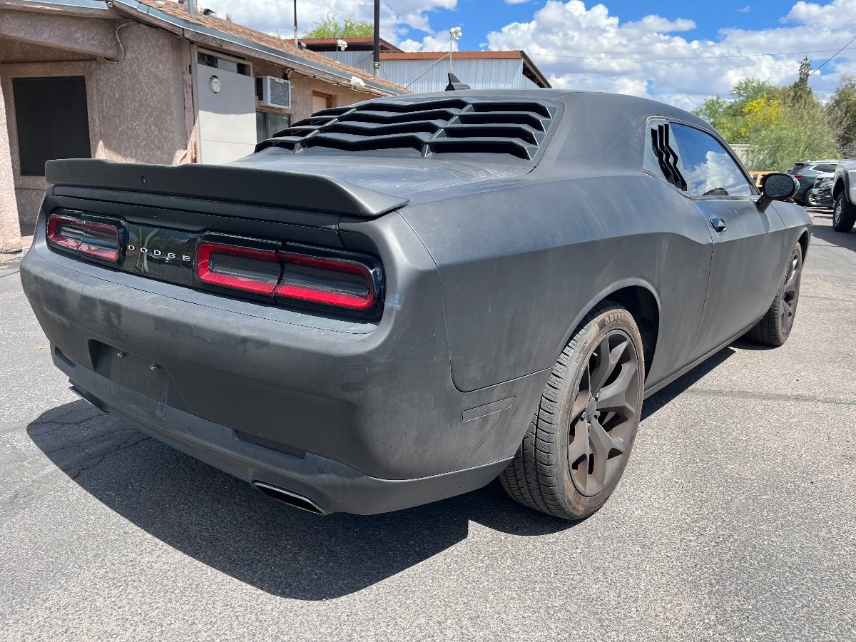 Used 2016 Dodge Challenger SXT Plus RWD image 3