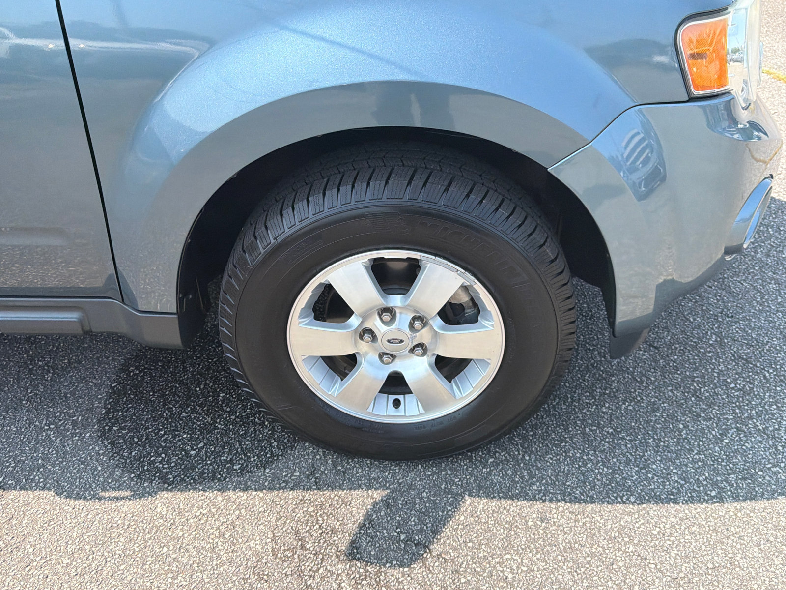 Used 2011 Ford Escape Limited w/ 302A Rapid Spec Order Code AWD/4WD image 13
