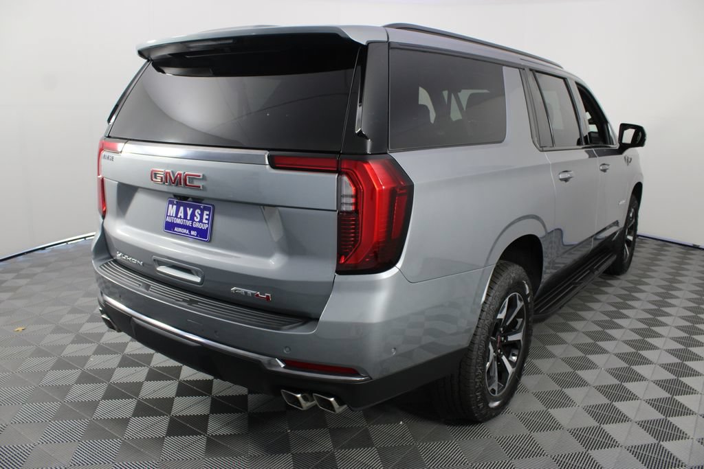 New 2026 GMC Yukon XL AT4 AWD/4WD image 30