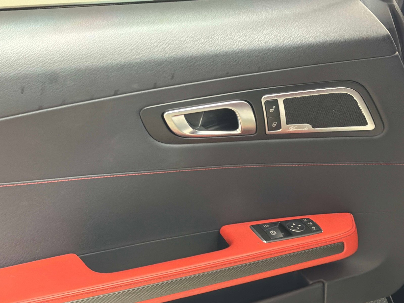 Used 2017 Mercedes-Benz AMG GT S image 28