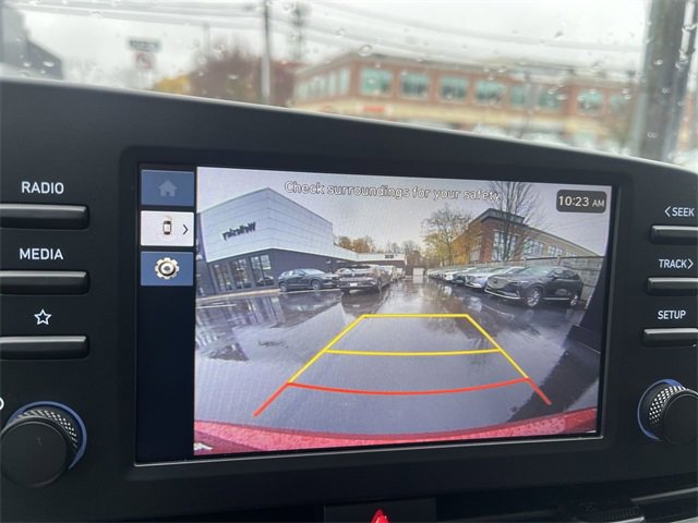 Used 2025 Hyundai Elantra Sport image 17