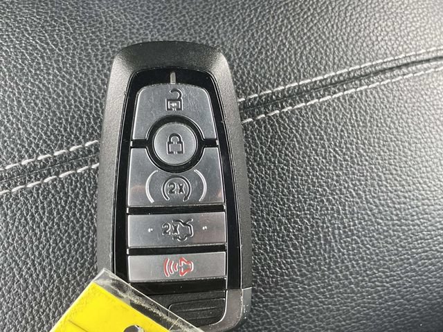 Used 2020 Ford Mustang GT Premium w/ Equipment Group 401A RWD image 28