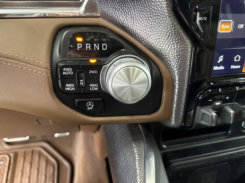 Used 2024 RAM 1500 Limited image 40