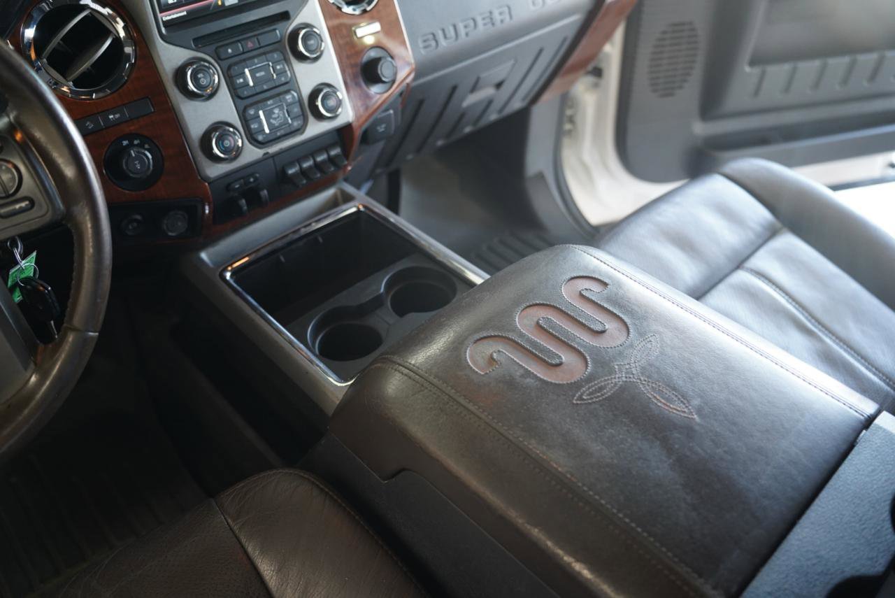 Used 2016 Ford F250 King Ranch w/ FX4 Off-Road Package AWD/4WD image 21