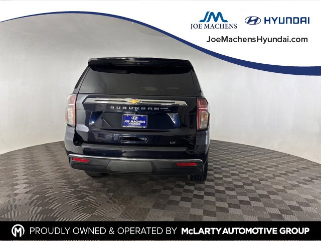 Used 2023 Chevrolet Suburban LT w/ LT Signature Plus Package image 8