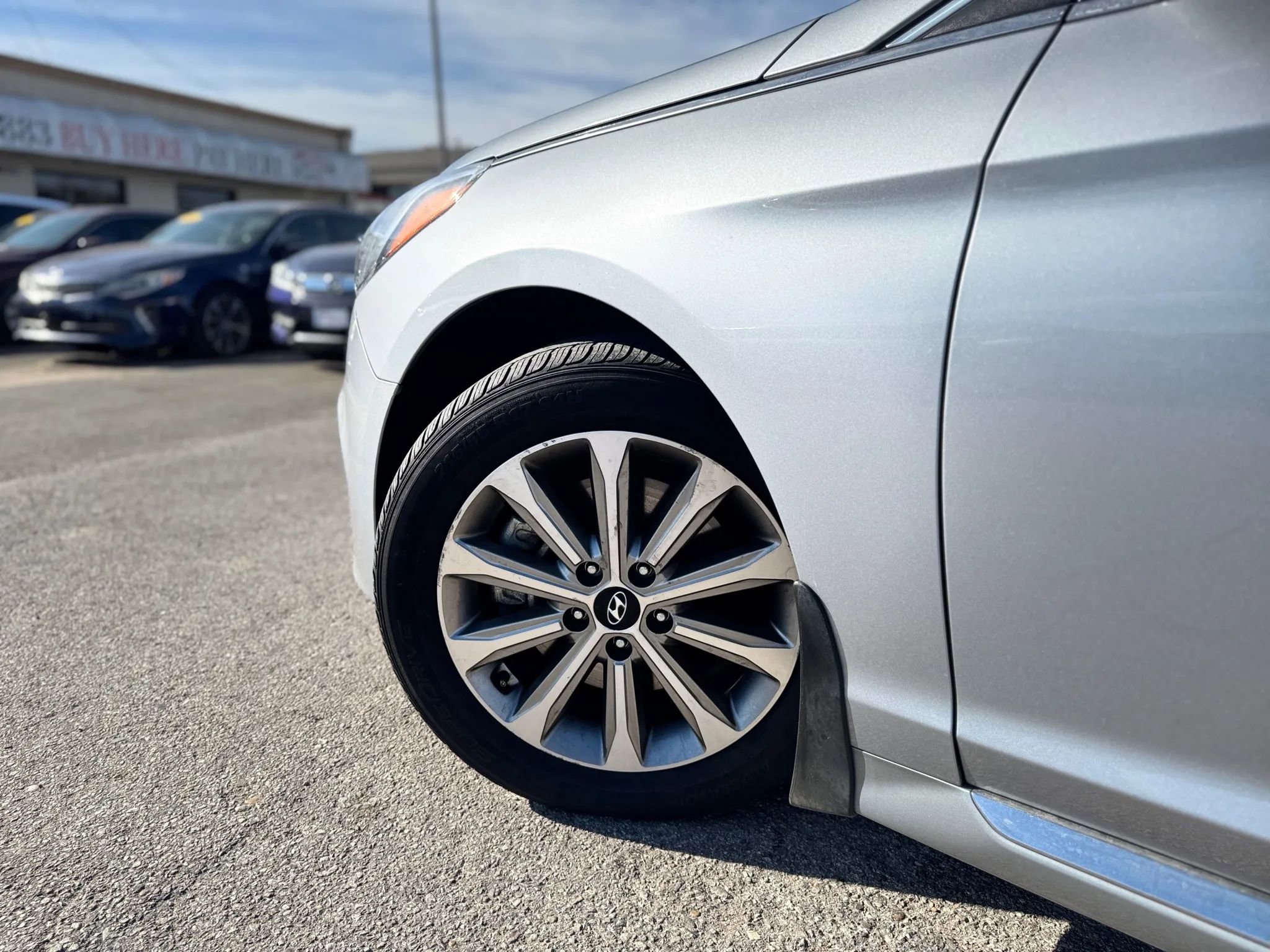 Used 2017 Hyundai Sonata Limited w/ Ultimate Package 04 image 10