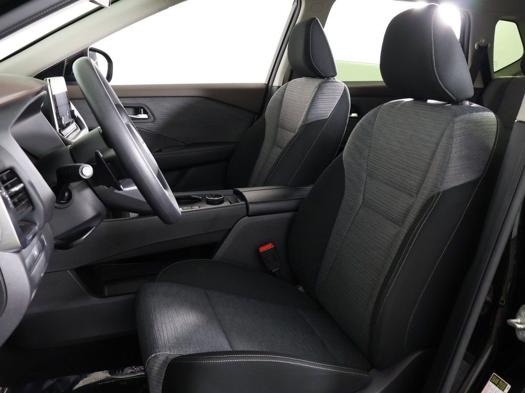 Used 2023 Nissan Rogue SV AWD/4WD image 28