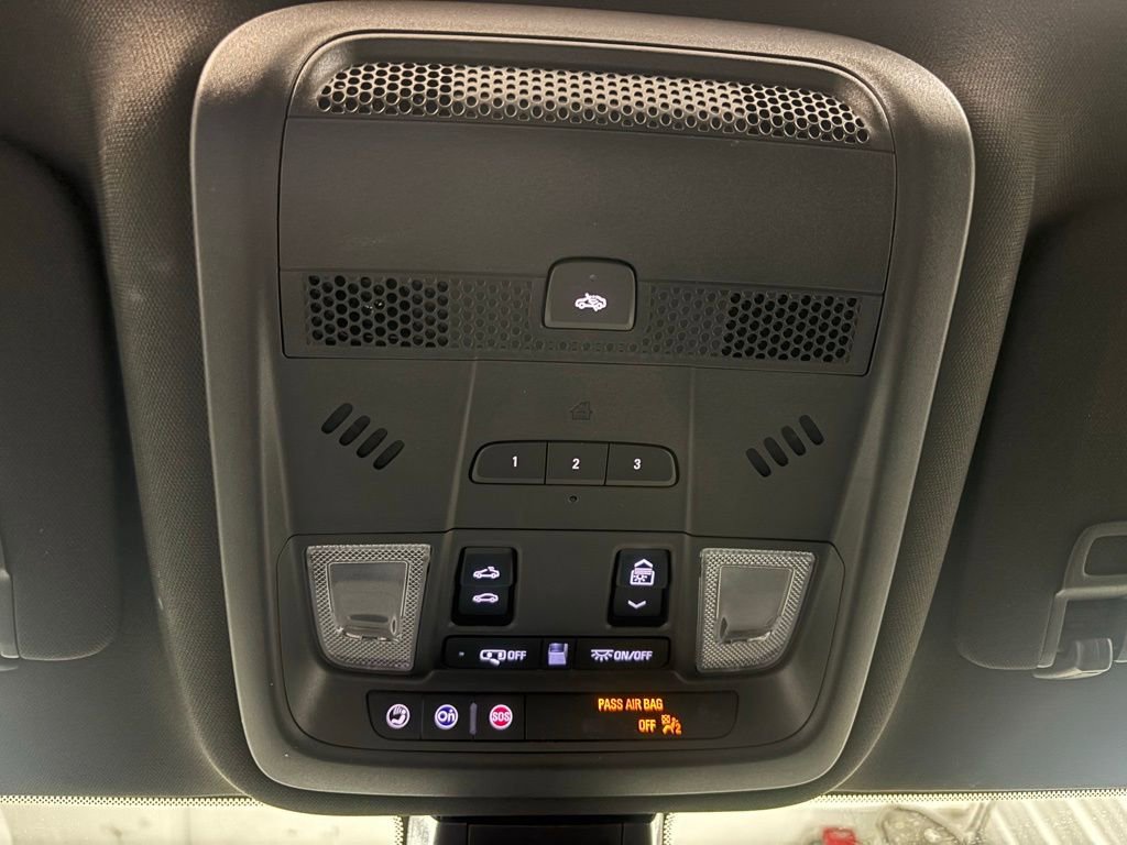 Certified 2025 Cadillac XT6 Premium Luxury image 31