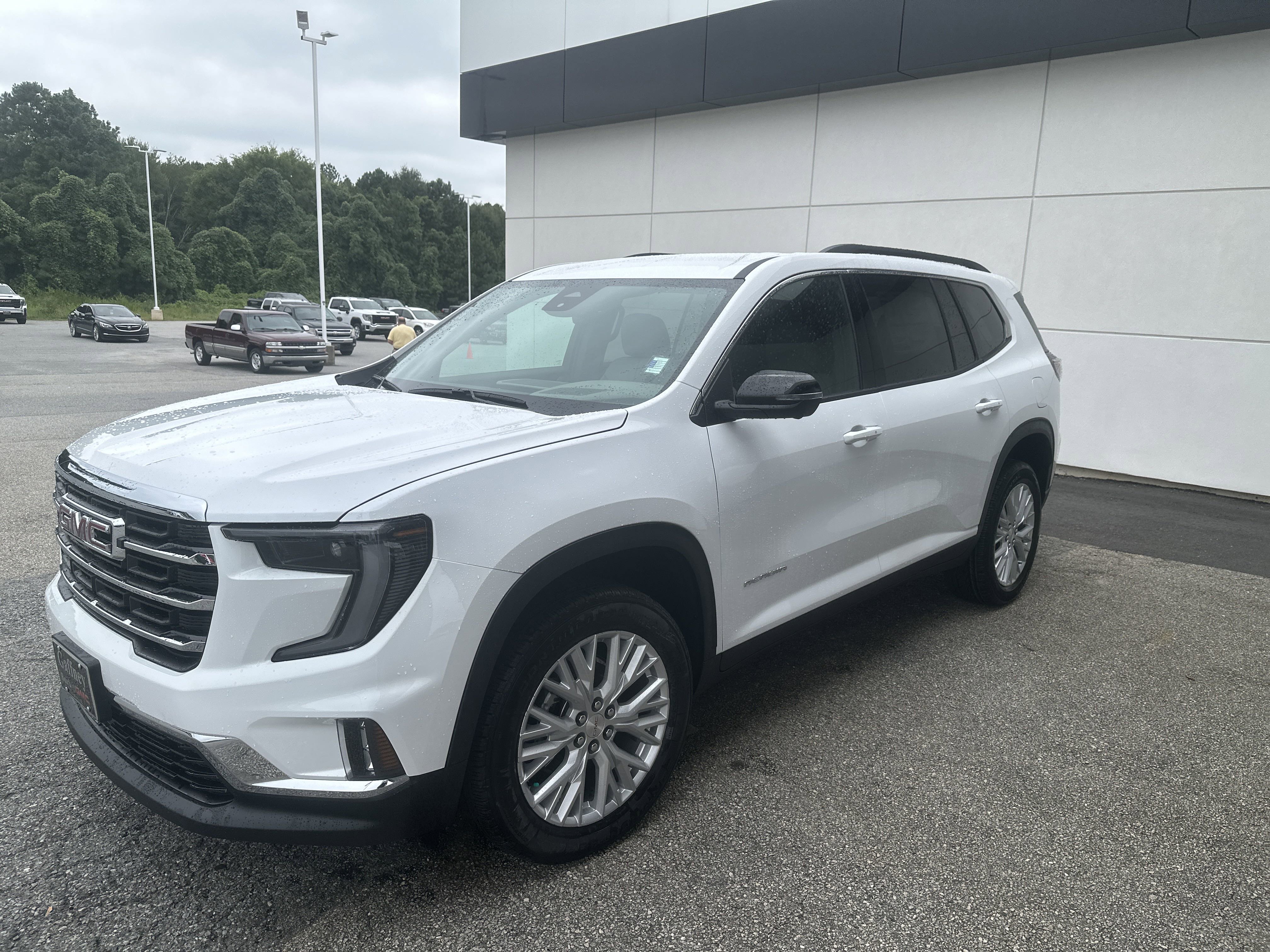 New 2026 GMC Acadia Elevation w/ Elevation Premium Package