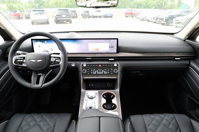 New 2025 Genesis GV80 3.5T Prestige image 11