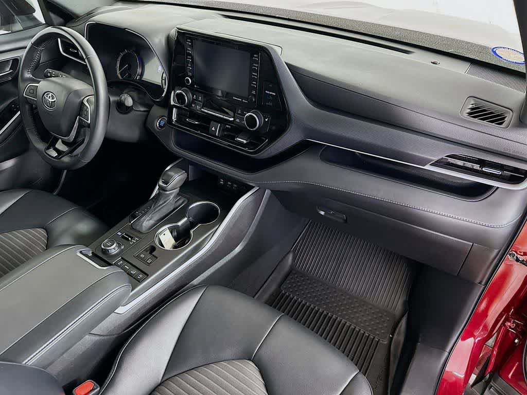 Used 2022 Toyota Highlander XSE AWD/4WD image 33