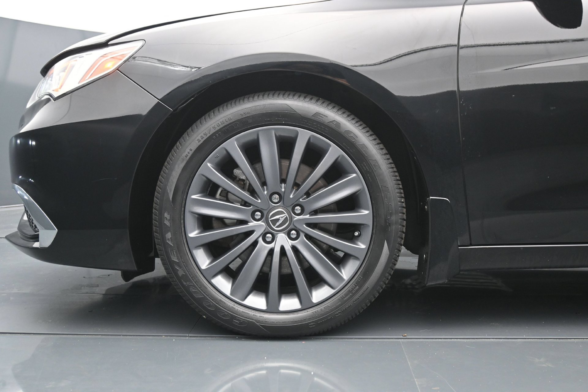 Used 2019 Acura TLX w/ Technology Package AWD/4WD image 24