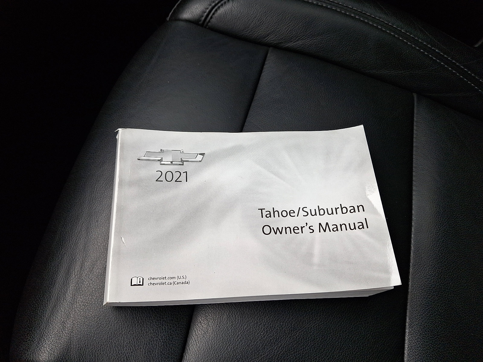 Used 2021 Chevrolet Tahoe Z71 w/ Z71 Signature Package image 27