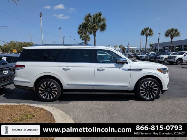 Certified 2023 Lincoln Navigator L Black Label AWD/4WD image 3