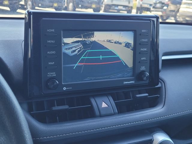 Used 2020 Toyota RAV4 XLE w/ Convenience Package FWD image 10