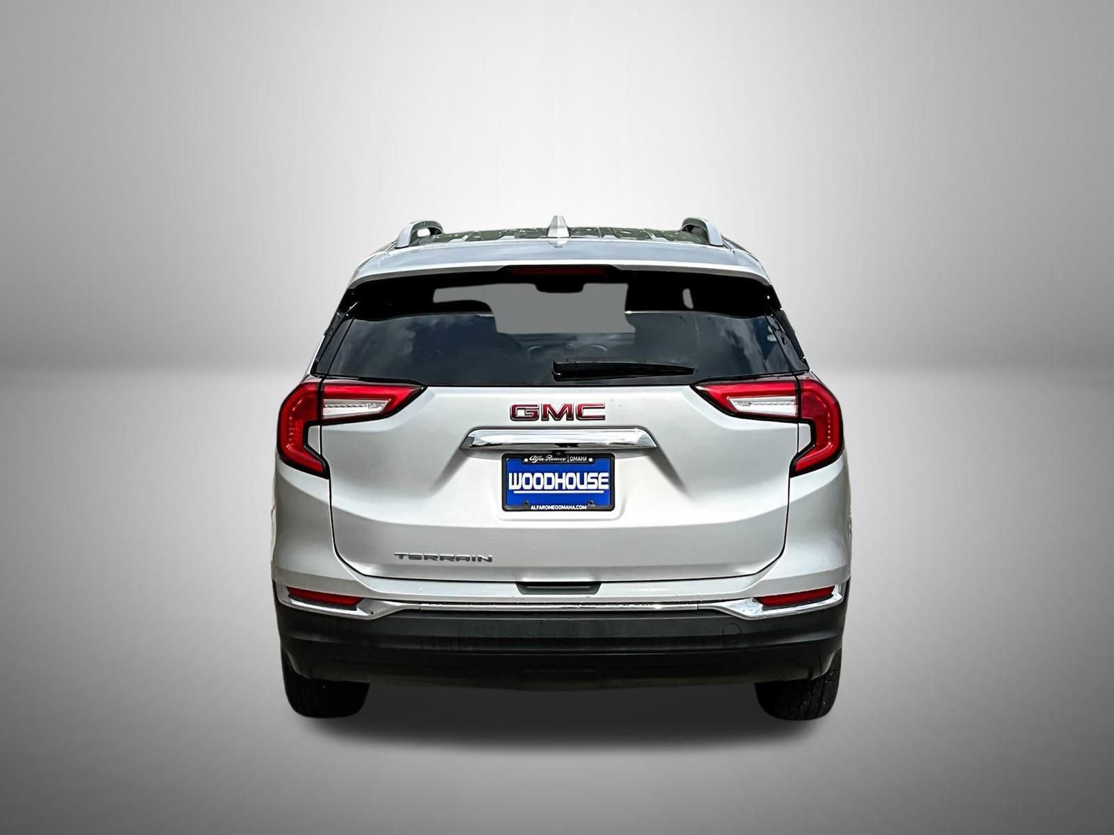 Certified 2022 GMC Terrain SLT image 6