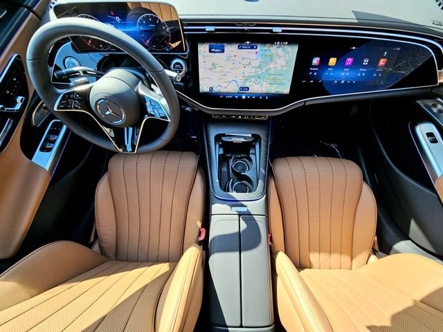 New 2026 Mercedes-Benz E 350 4MATIC Sedan image 24