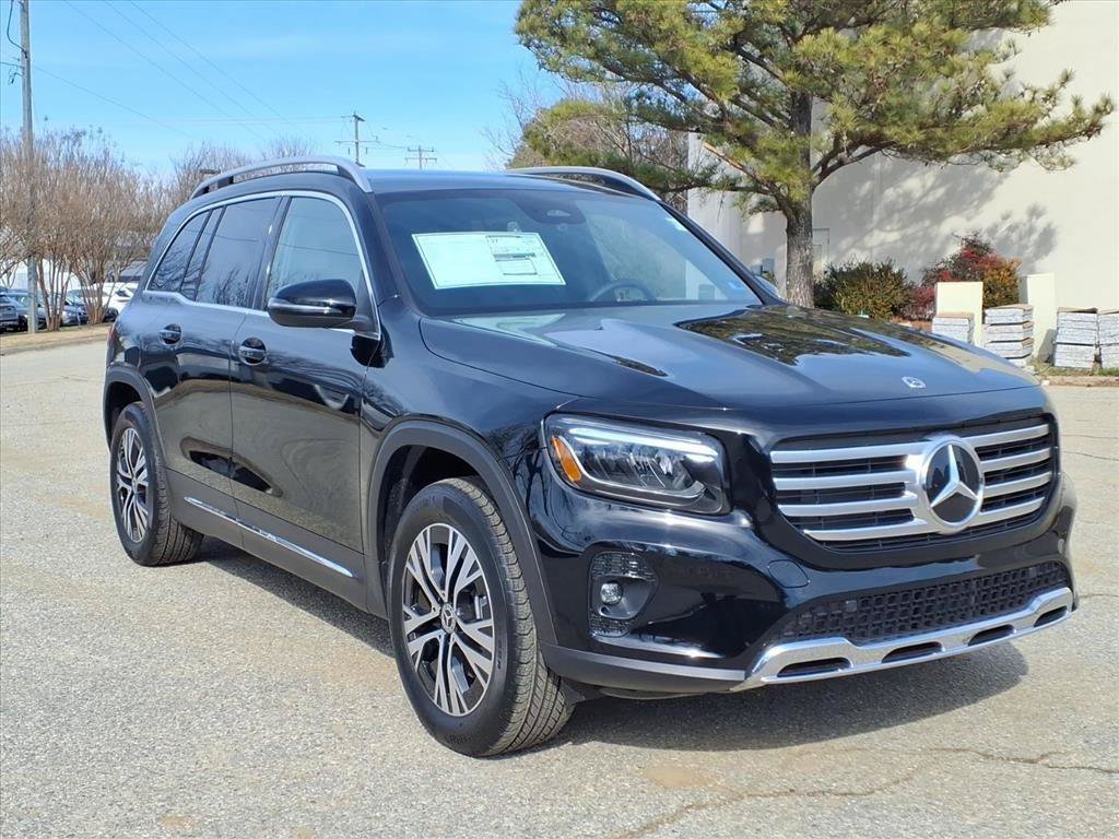 New 2026 Mercedes-Benz GLB 250 4MATIC image 4