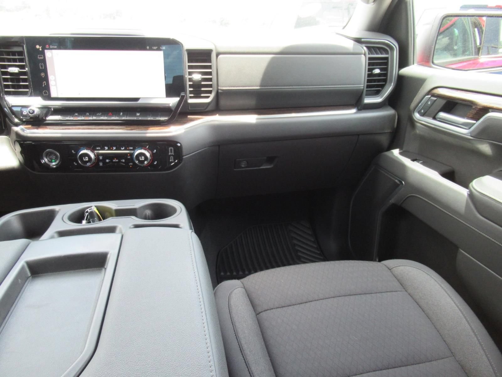 Used 2024 GMC Sierra 1500 Elevation RWD image 15