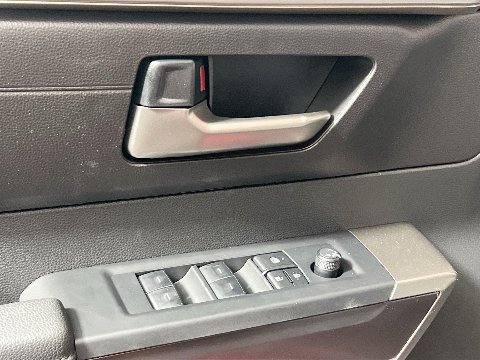 New 2026 Toyota Tundra SR5 AWD/4WD image 16