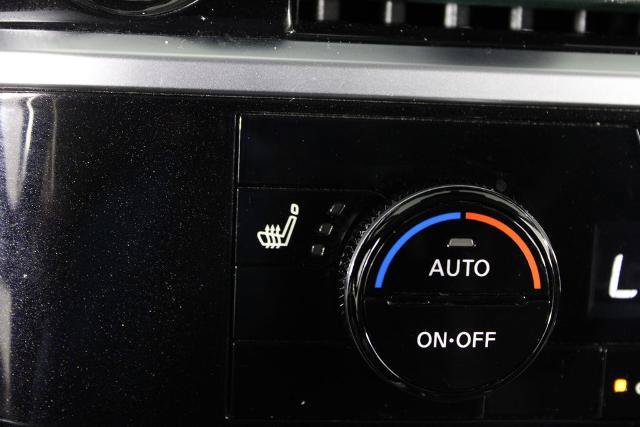 Certified 2023 Nissan Pathfinder SV FWD image 25